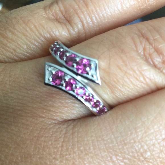 Genuine Gems Rhodolite Garnets - Picture 14 of 15